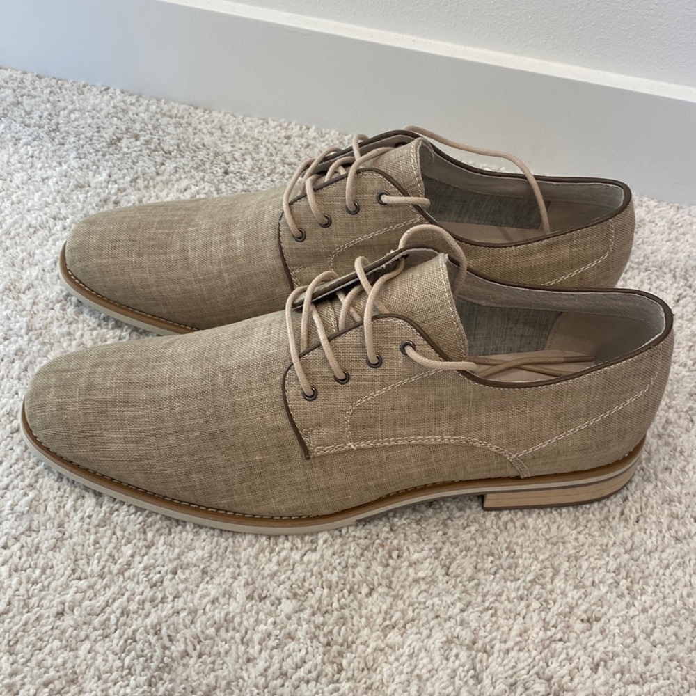 Natural canvas loafers